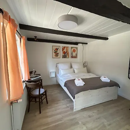 Frühstückspension Hof Hüttmansruh 3*